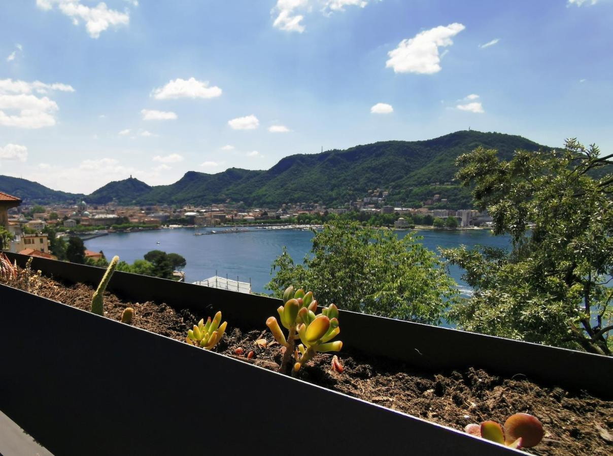 קומו Veranda Lake View מראה חיצוני תמונה