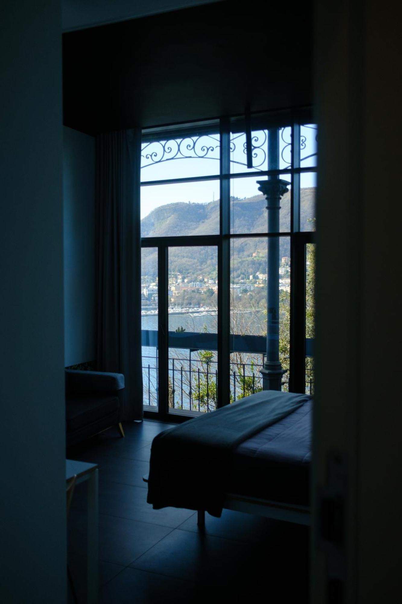 קומו Veranda Lake View מראה חיצוני תמונה