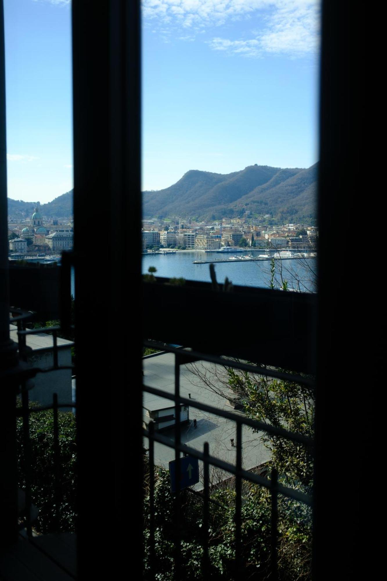 קומו Veranda Lake View מראה חיצוני תמונה